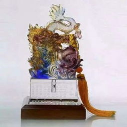 皇家天璽 傳統(tǒng)工藝與實用美學(xué)的跨界融合——筆筒煙灰缸的獨特魅力